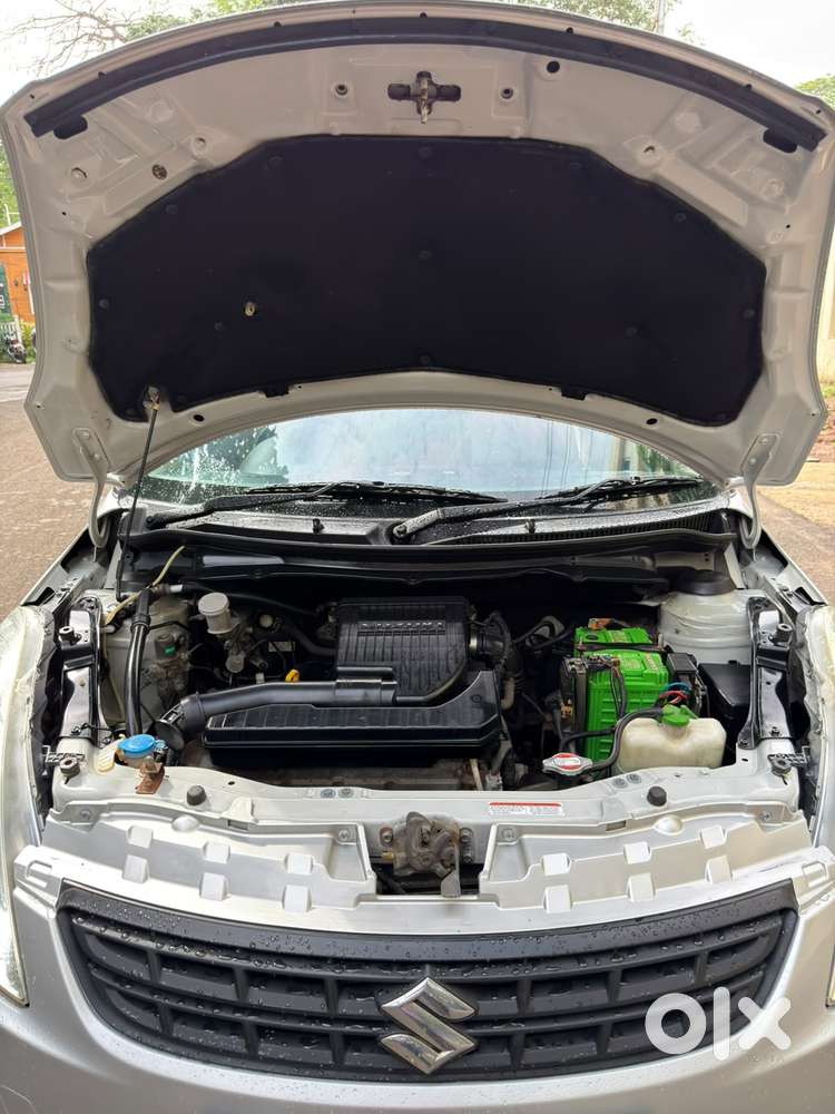 Maruti Suzuki Swift Dzire Vxi, 2012, Petrol