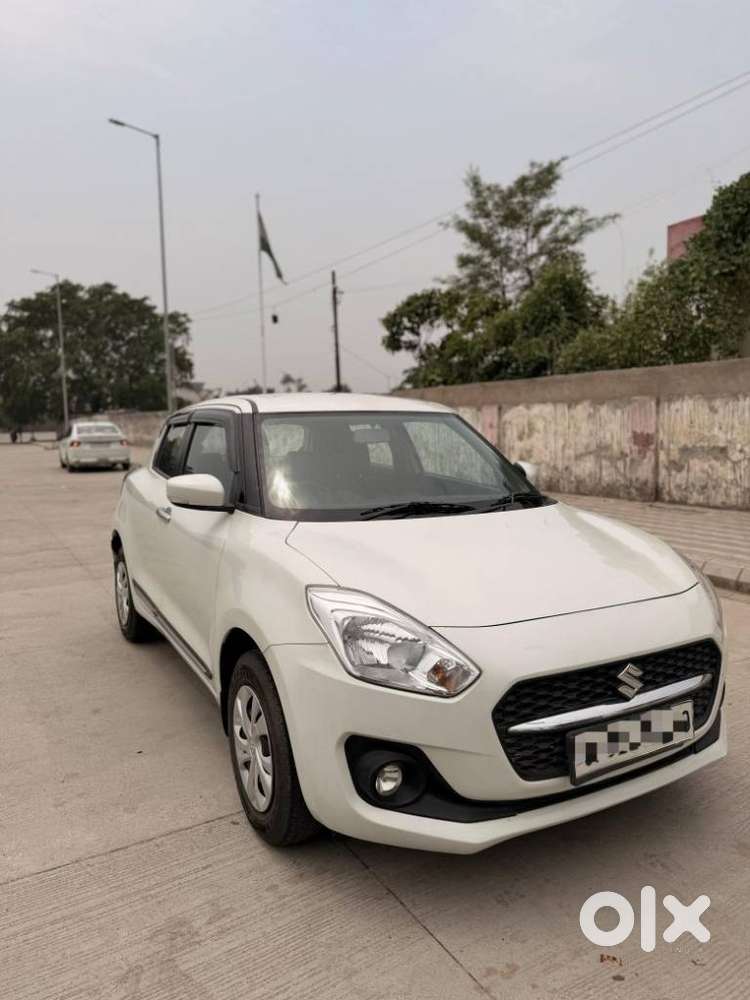 Maruti Suzuki Swift Vxi + Manual, 2021, Petrol