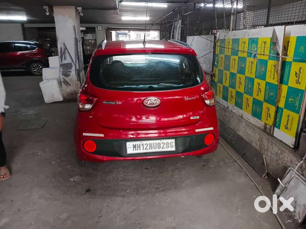 Hyundai Grand I10 Sportz (o) At 1.2 Kappa Vtvt Cng (outside Fitted)