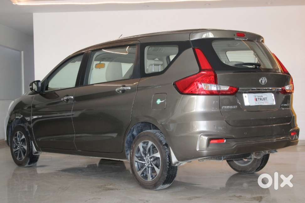Toyota Rumion V At, 2025, Petrol