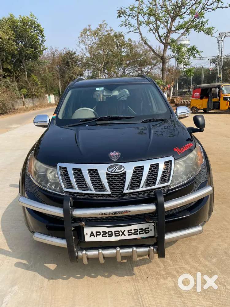 Mahindra Xuv500 2014 Diesel 132000 Km Driven