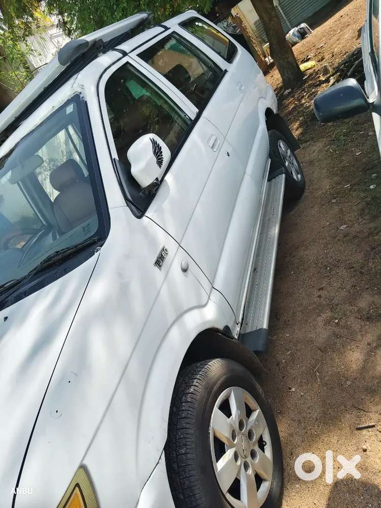 Chevrolet Tavera Neo 2015