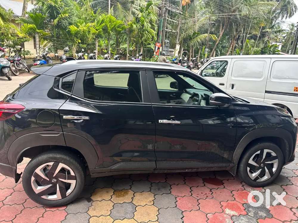 Nissan Magnite Cvt 2025 // Low Run 1 // Yr Old