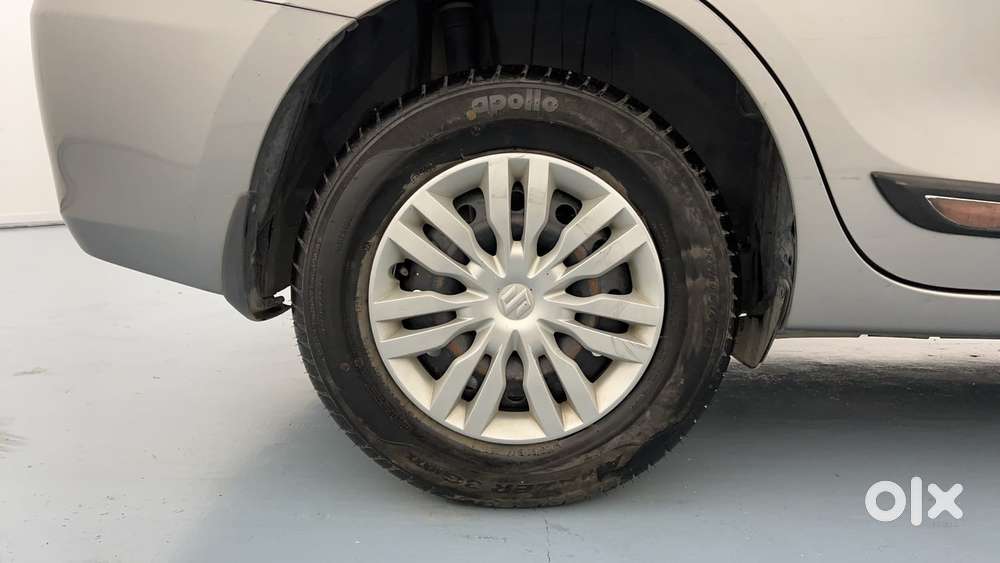 Maruti Suzuki Dzire 1.2 Vxi, 2022, Petrol