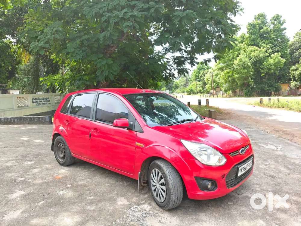 Ford Figo Diesel Zxi 2012 Model