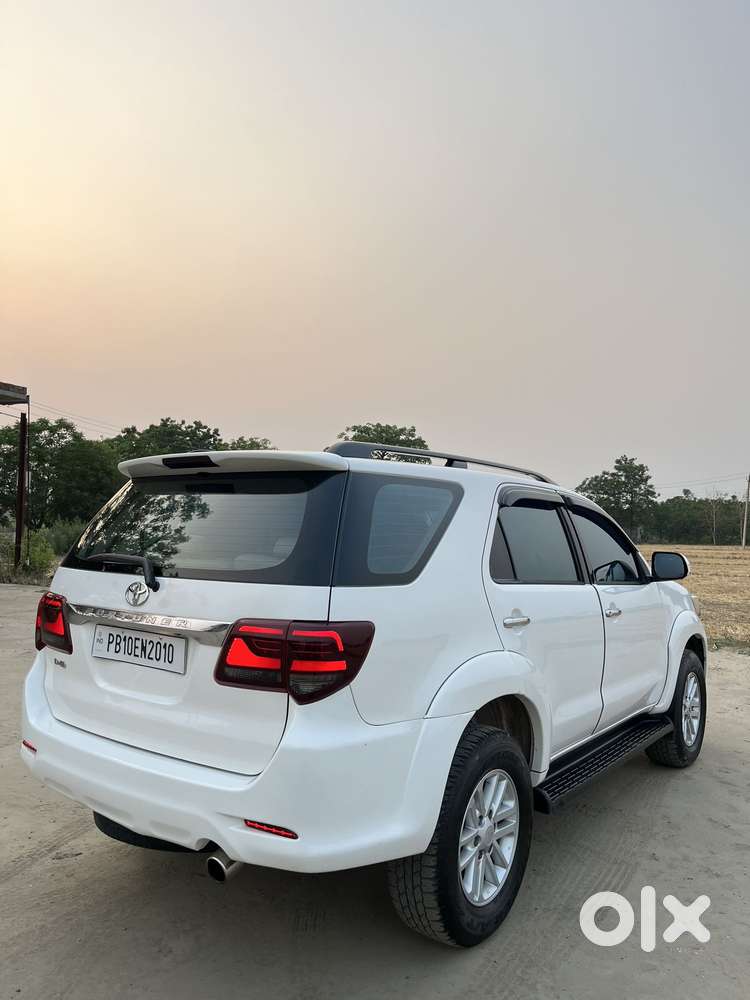 Toyota Fortuner 3.0 4x2 Automatic, 2014, Diesel