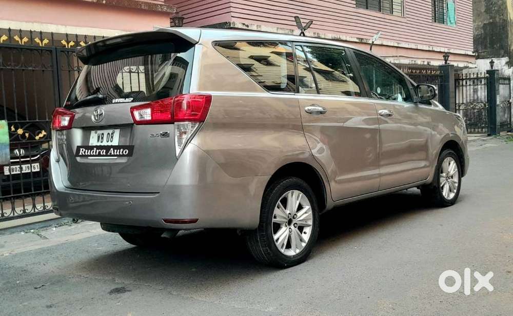 Toyota Innova Crysta 2.4 Z 7 Str, 2016, Diesel