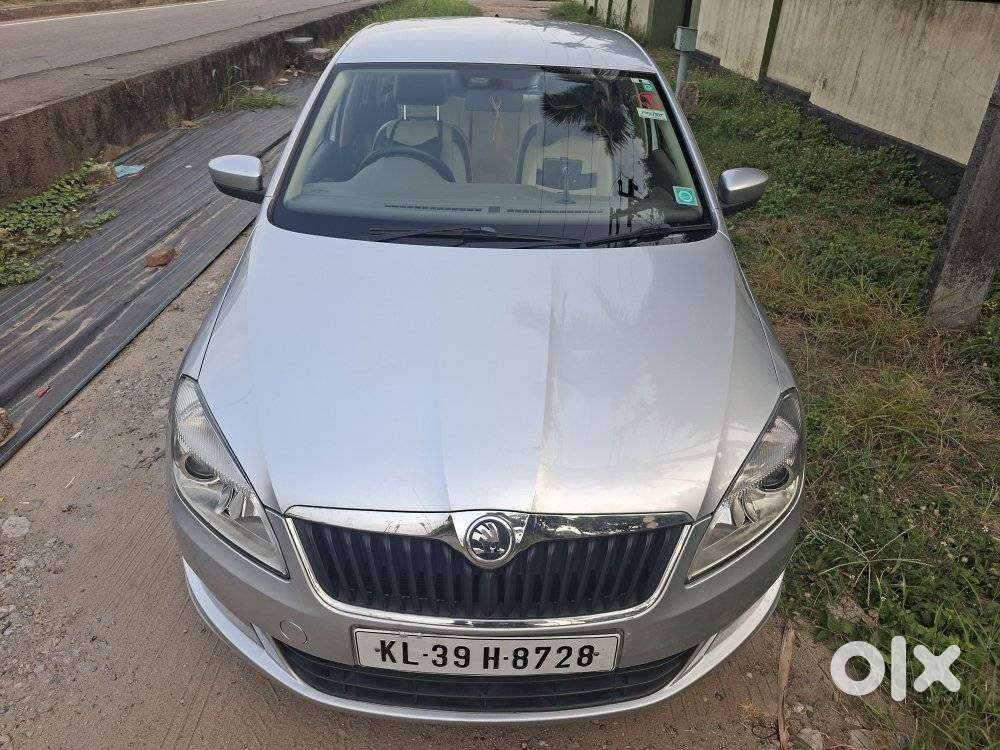 Skoda Rapid 1.6 Mpi Mt Active, 2015, Petrol