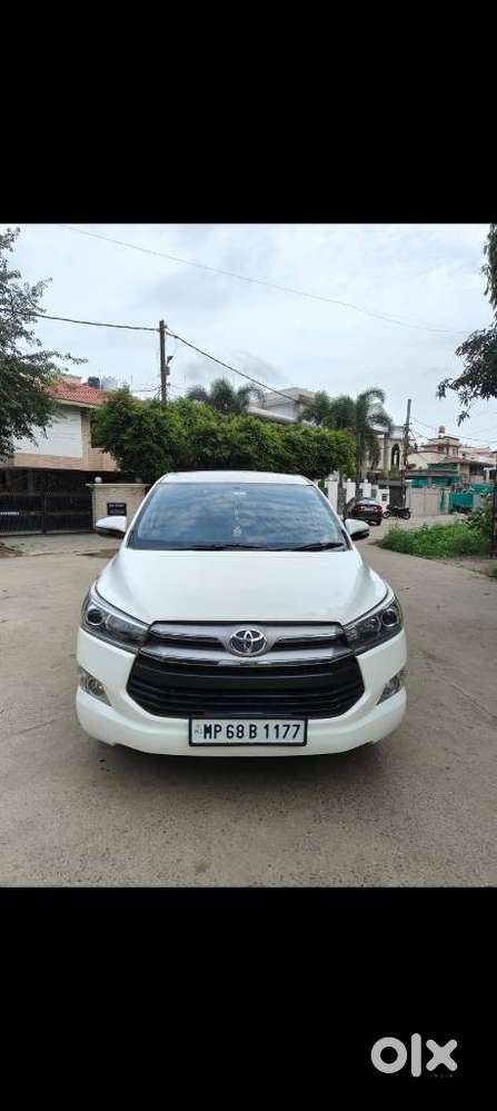 Toyota Innova Crysta 2.4 V, 2017, Diesel