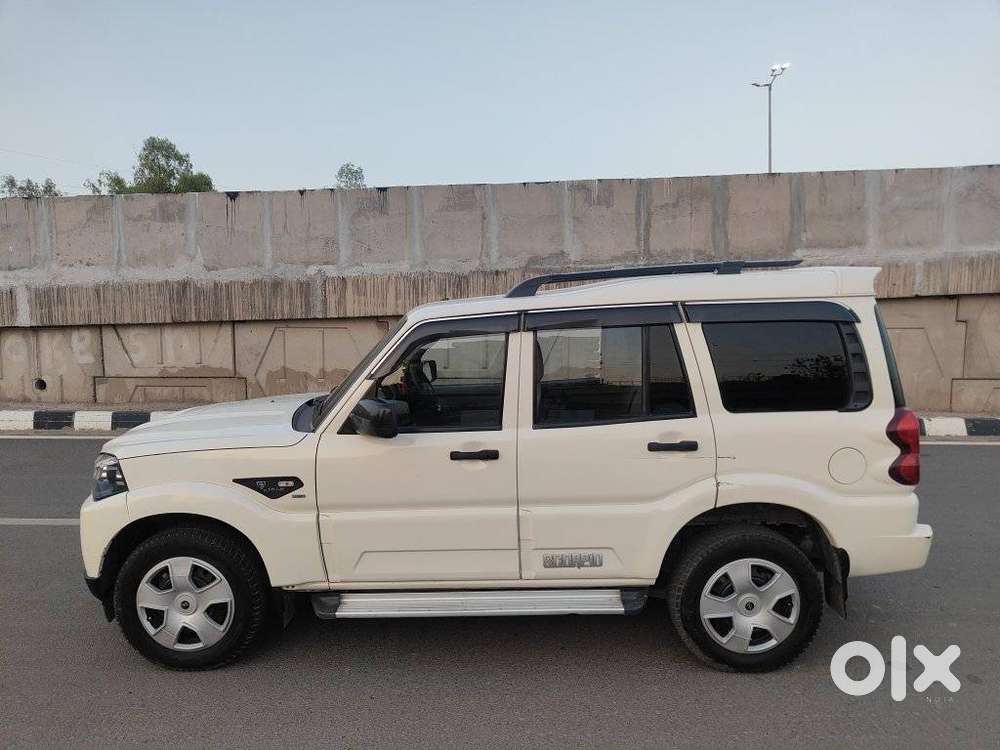 Mahindra Scorpio S5, 2018, Diesel