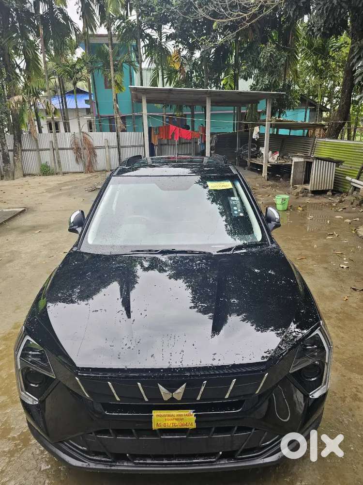Mahindra Xuv 3xo Ax5