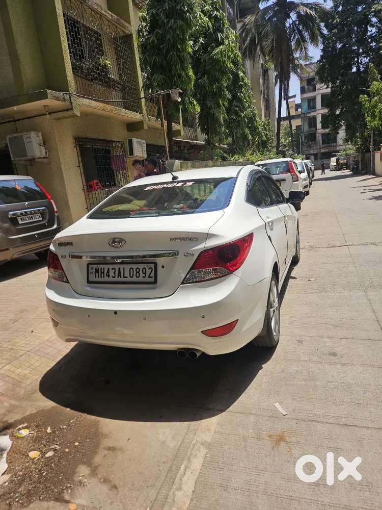 Hyundai Fluidic Verna 2012