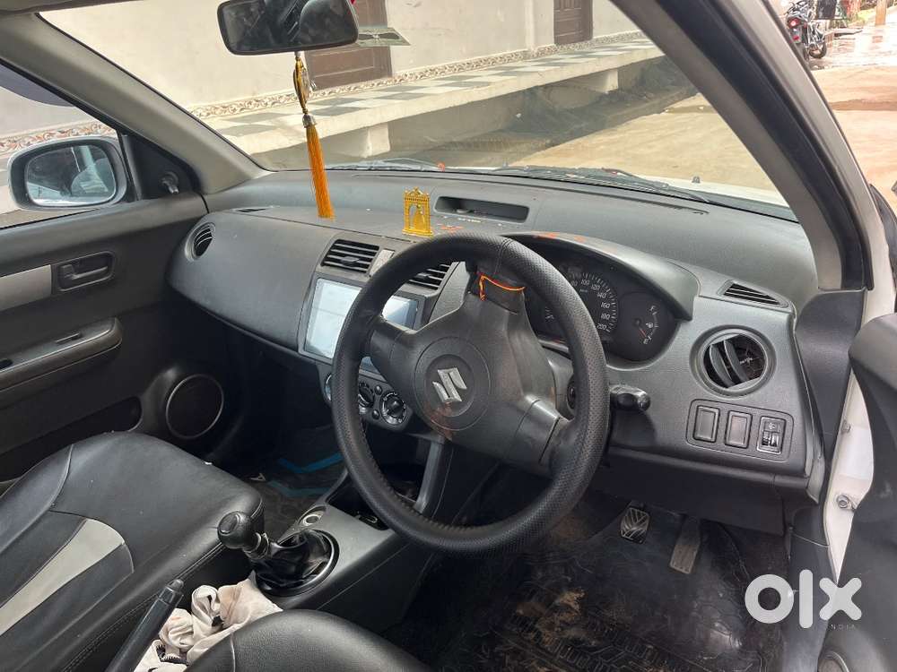 Maruti Suzuki Swift Dzire Tour 2016 Diesel Good Condition