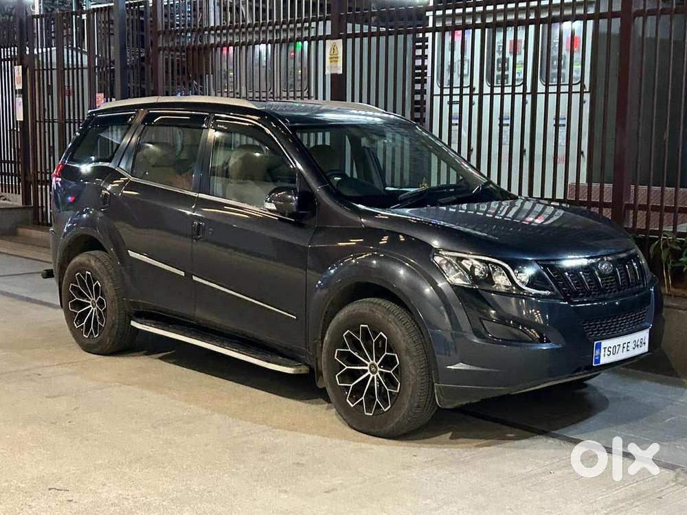 Mahindra Xuv500 2016 Diesel 65000 Km Driven