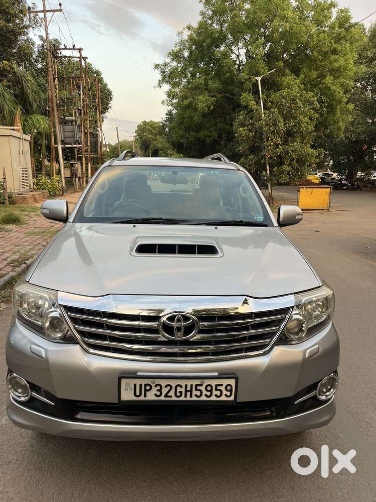 Toyota Fortuner 2011-2016 4x2 Manual, 2015, Diesel