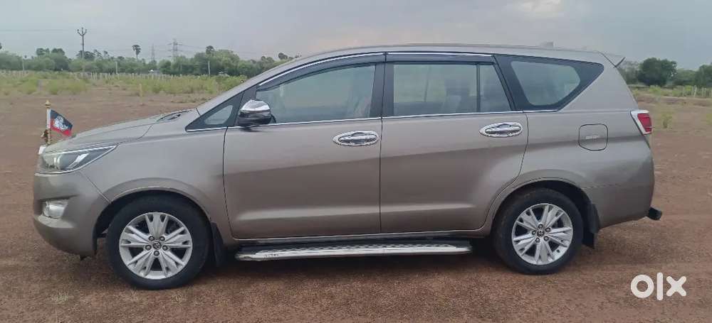 Toyota Innova Crysta Z 2017to2018 Diesel 250000 Km Driven