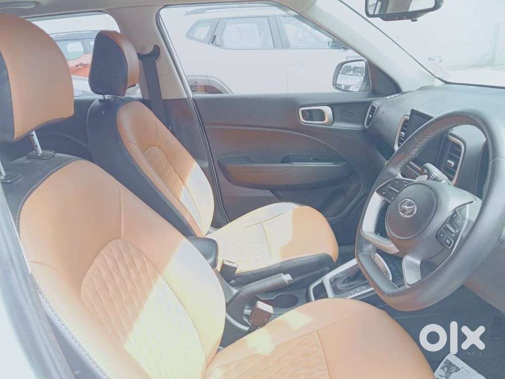 Hyundai Venue 1.0 Sx Turbo Dct, 2021, Petrol