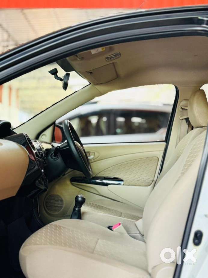 Toyota Etios Liva 1.2 V, 2019, Petrol