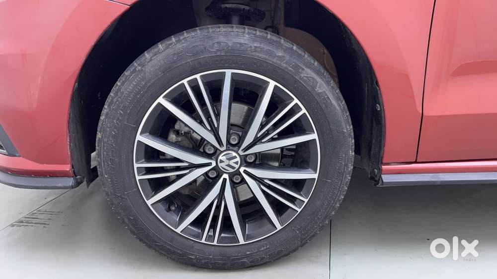 Volkswagen Vento 2010-2013 Petrol Highline At, 2020, Petrol
