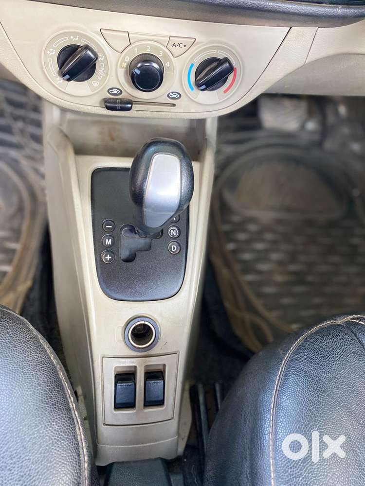 Maruti Suzuki Alto K10 Vxi Amt, 2017, Petrol