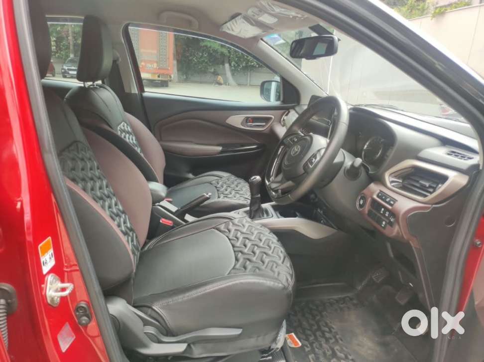Toyota Urban Cruiser Taisor V 1.0 Petrol Mt, 2025, Petrol