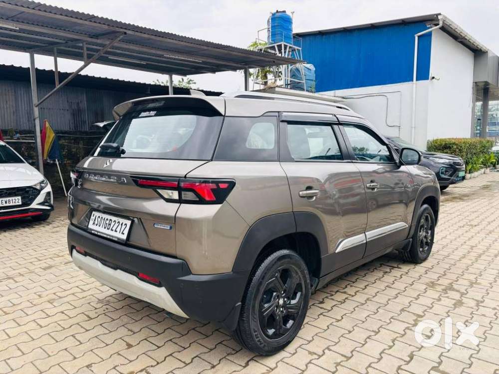 Maruti Suzuki Brezza 1.5 Zxi Smart Hybrid, 2024, Petrol