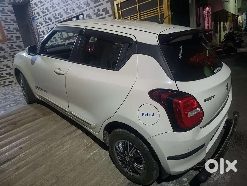 Maruti Swift 2020 Petrol 22 K Kms Only Driven. Car Showroom Condition
