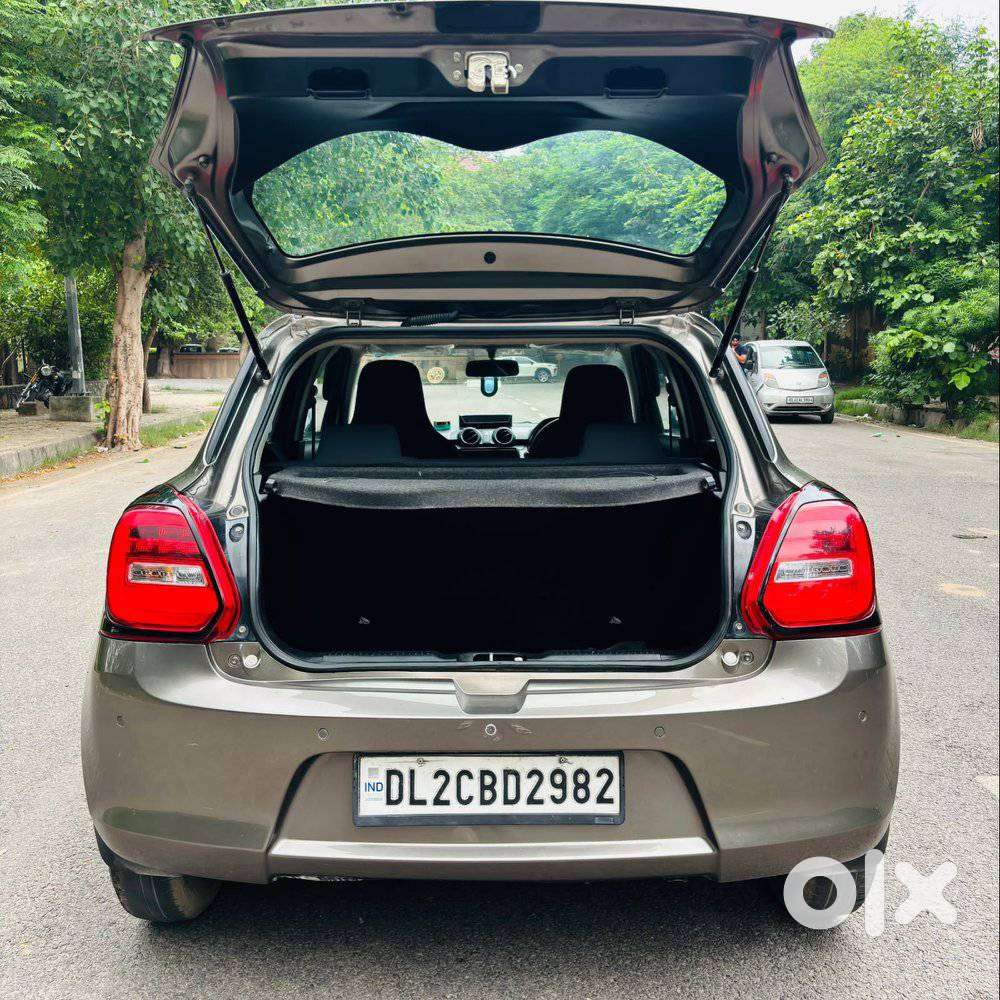 Maruti Suzuki Swift 1.2 Lxi (o), 2022, Petrol