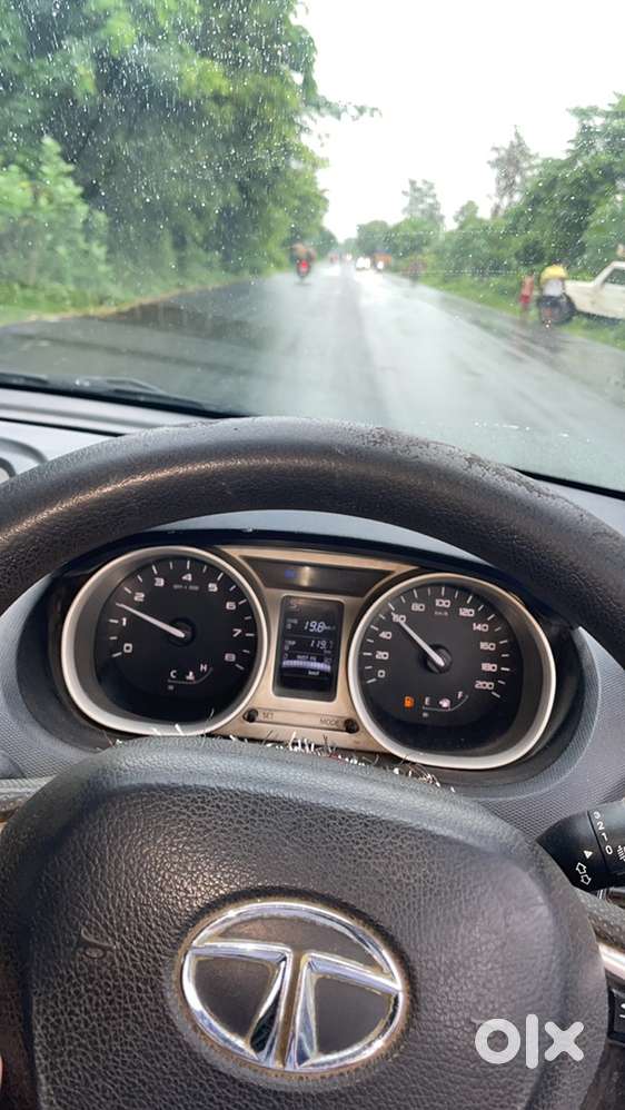 Tata Tiago 2017 October Petrol