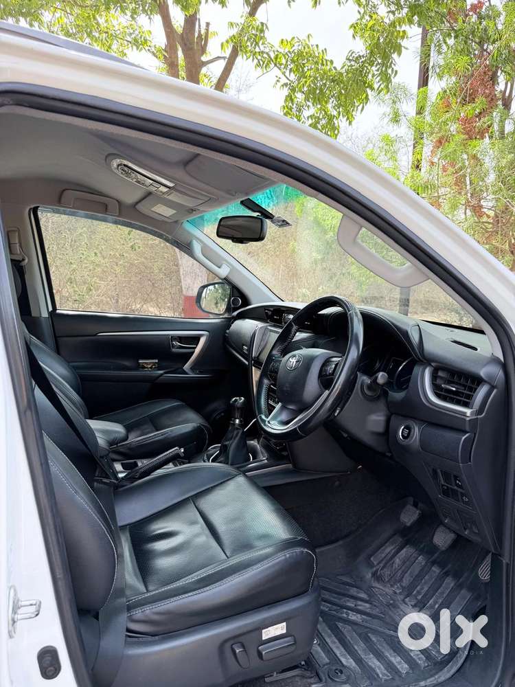 Toyota Fortuner 4x2 Mt 2.8 Diesel, 2021, Diesel
