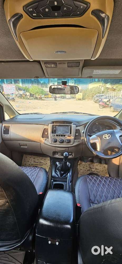 Toyota Innova 2.5 G (diesel) 8 Seater, 2015, Diesel