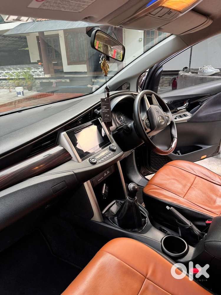 2017 Toyota Innova Crysta
