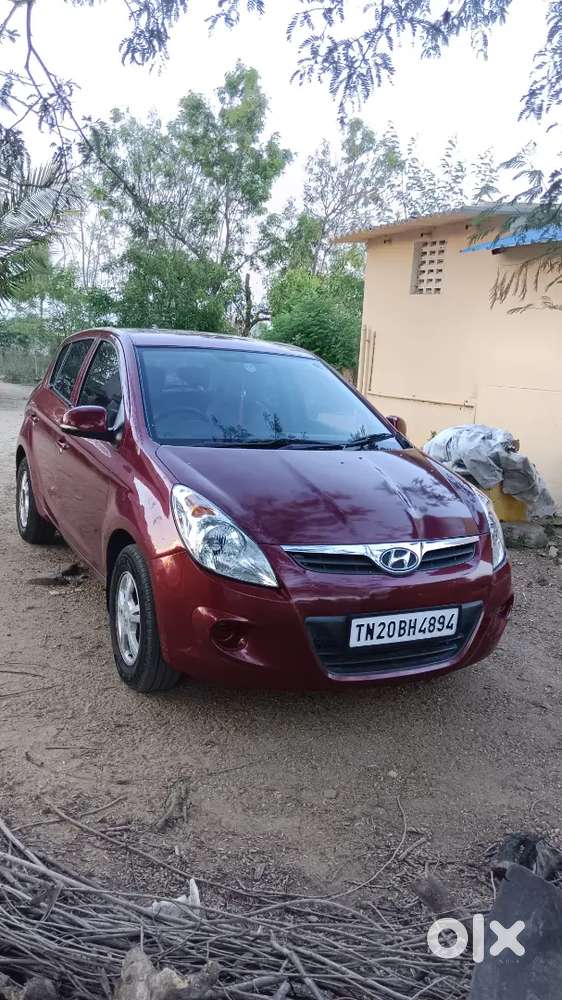Hyundai I20 Petrol 75000 Km Driven Single Owner With Good Conditions