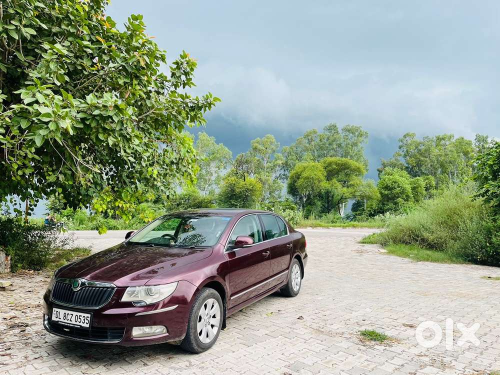 Skoda Superb Elegance 2013
