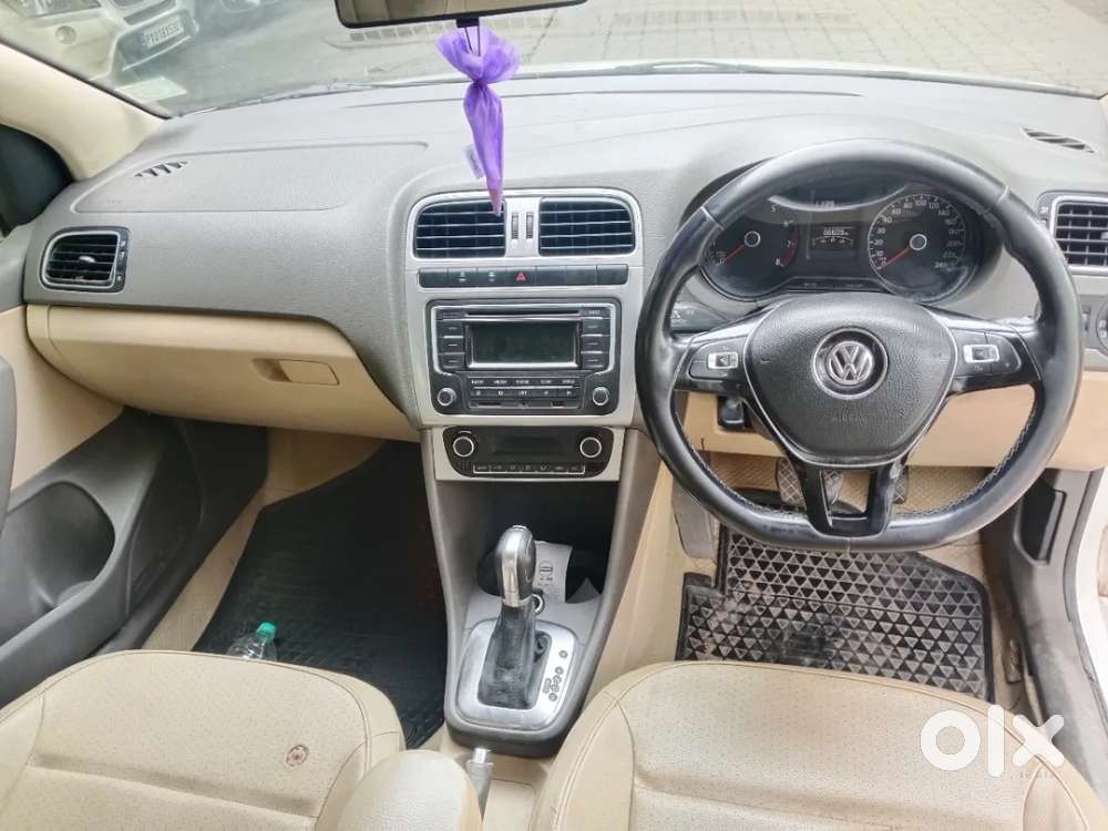 Volkswagen Vento Petrol Highline, 2015, Petrol