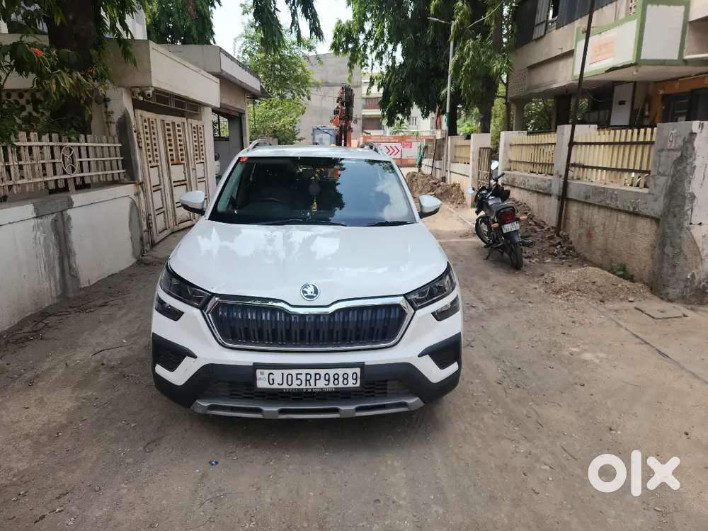 Skoda Kushaq Auto Pure Petdol