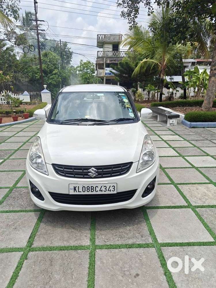 Maruti Suzuki Swift Dzire 1.2 Vxi Bsiv, 2014, Petrol