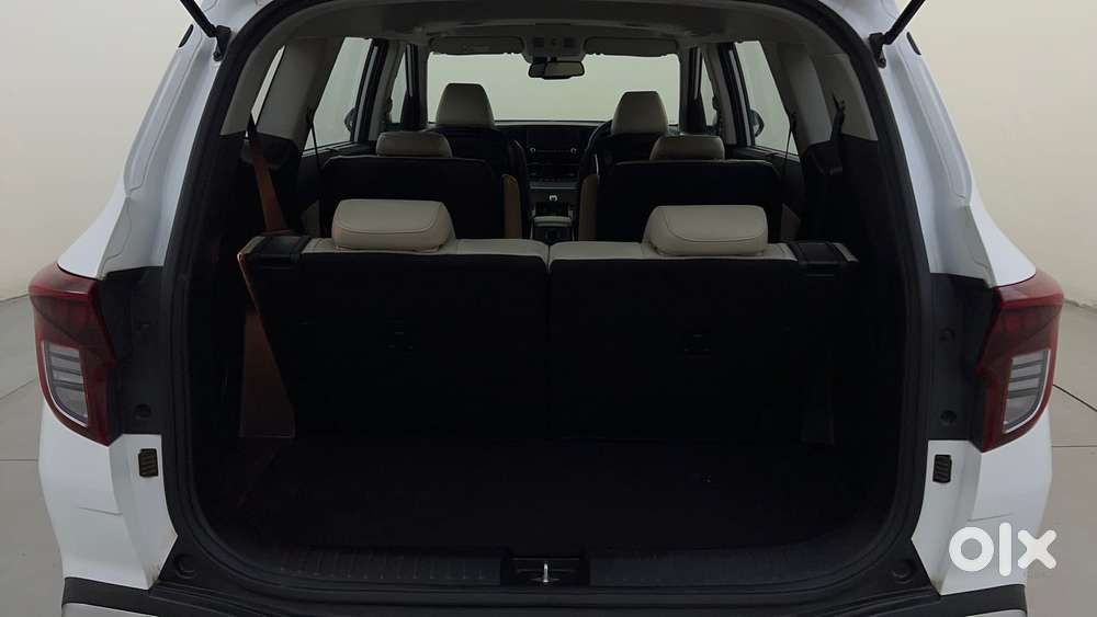Kia Carens 1.4 Luxury Plus 6 Str, 2022, Petrol