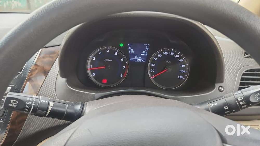 Hyundai Petrol Manual 2014