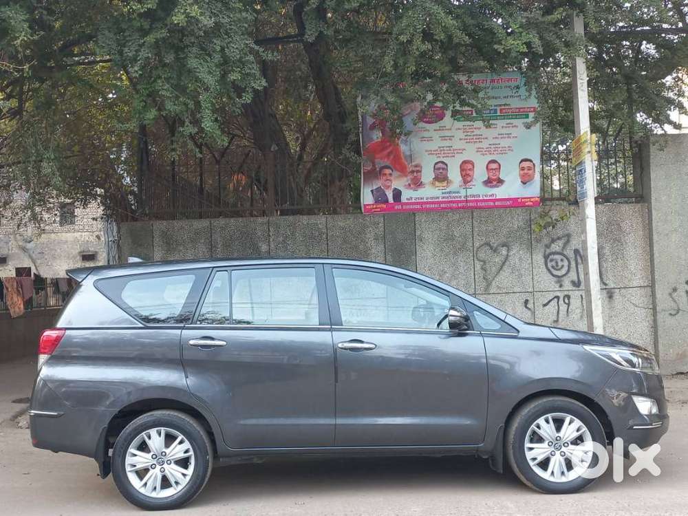 Toyota Innova Crysta 2.8 Zx At 7 Seater, 2019, Diesel