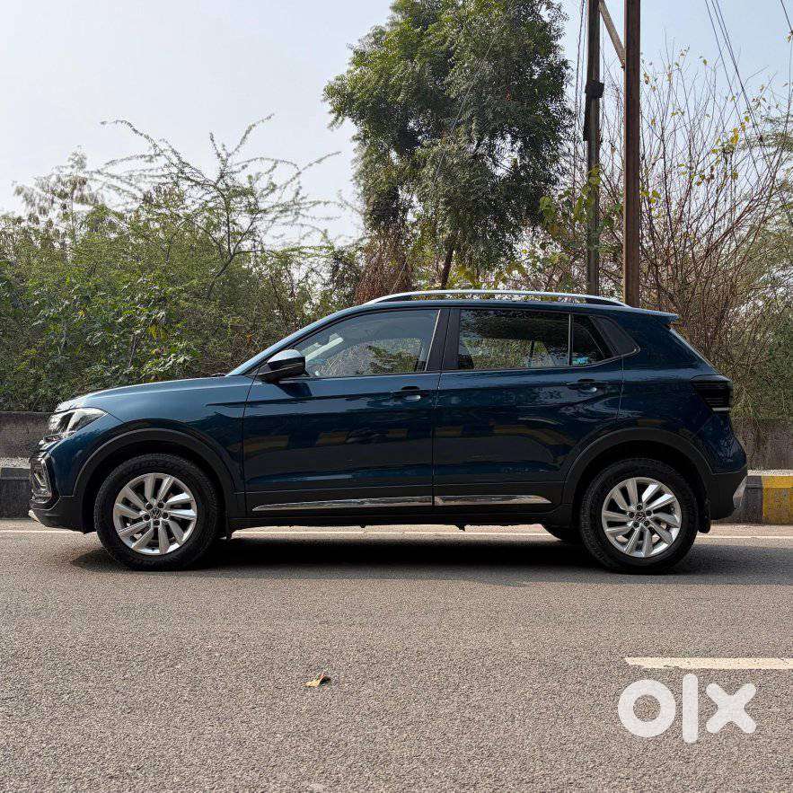 Volkswagen Taigun 1.0 Tsi Highline At, 2023, Petrol