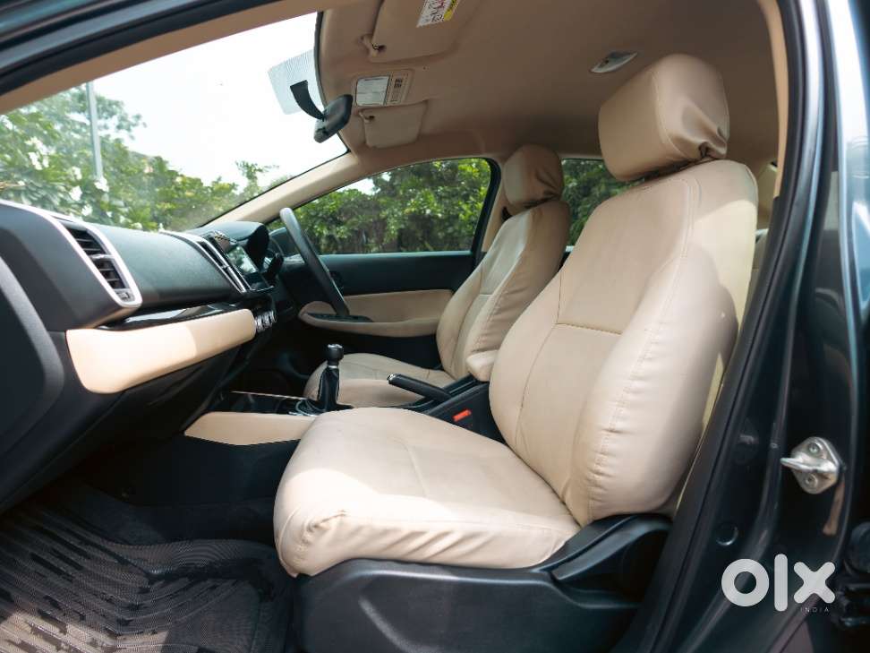 Honda City 1.5 V 5th Gen I-vtec Mt, 2022, Petrol