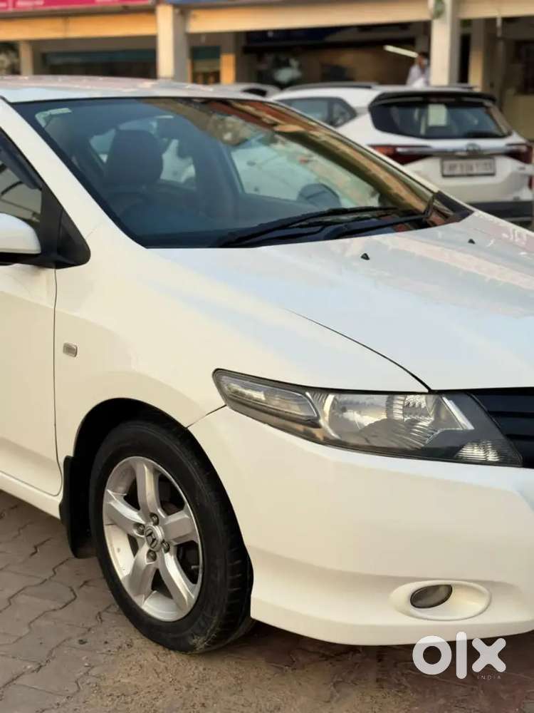 2009 Passing Till 2030. Good Condition Car