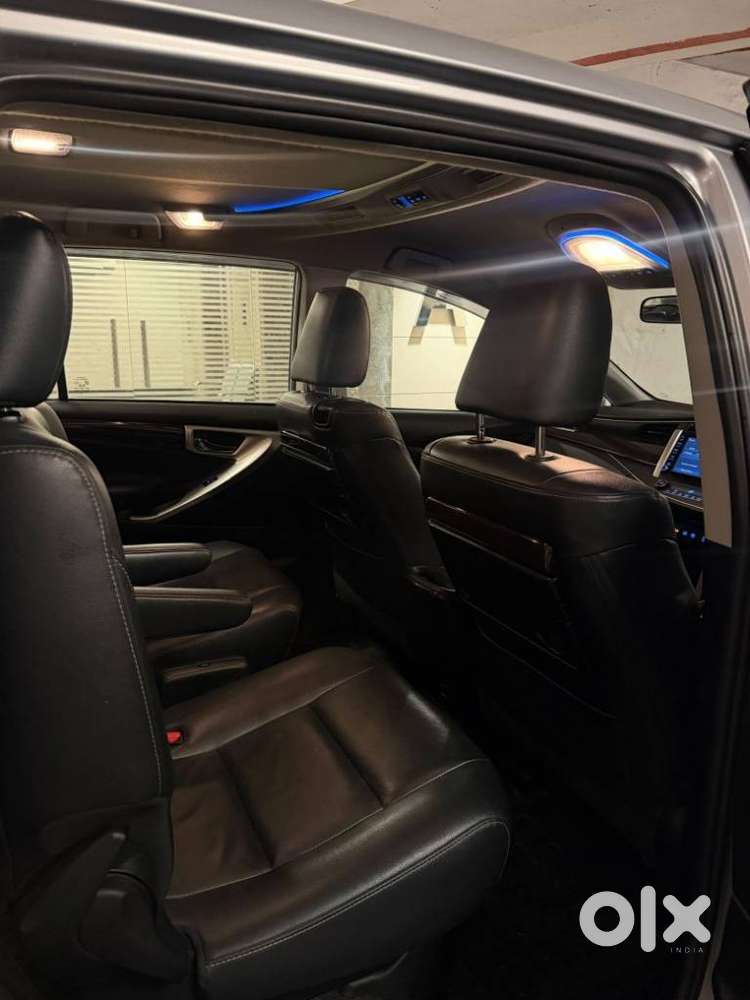 Toyota Innova Crysta Zx 2.4 Diesel 7 Seater, 2021, Diesel
