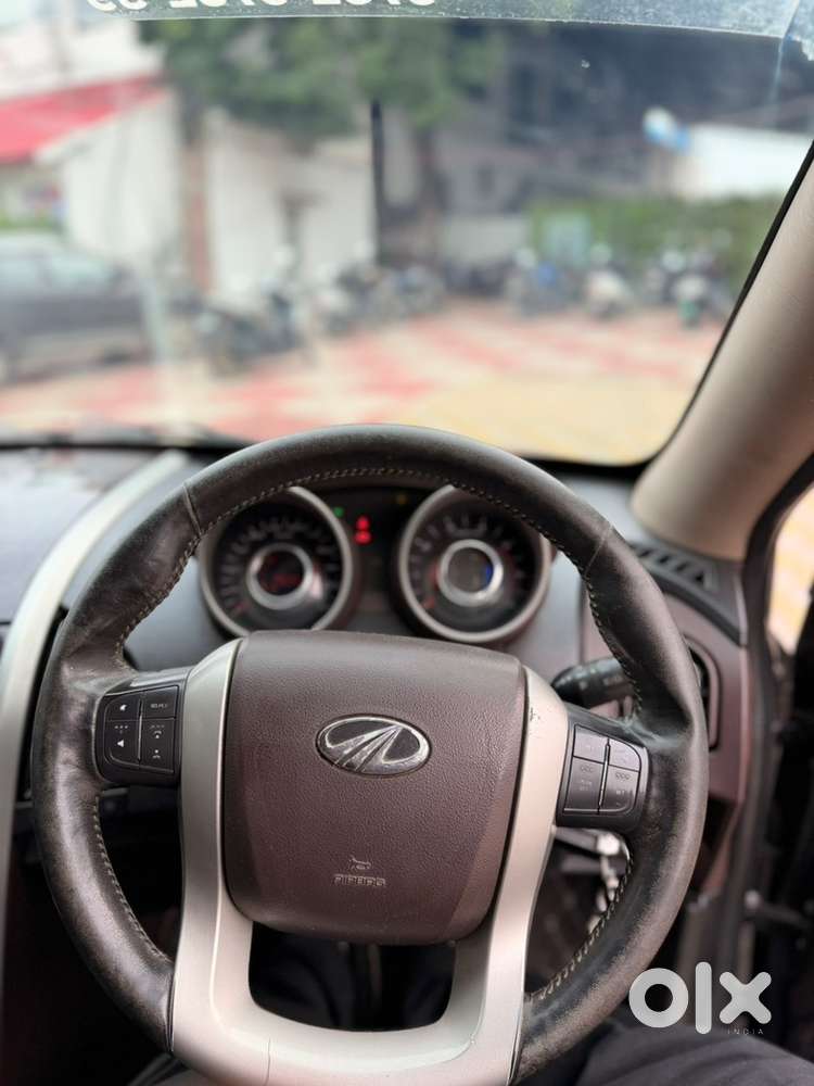 Mahindra Xuv500 W8  1st Owner