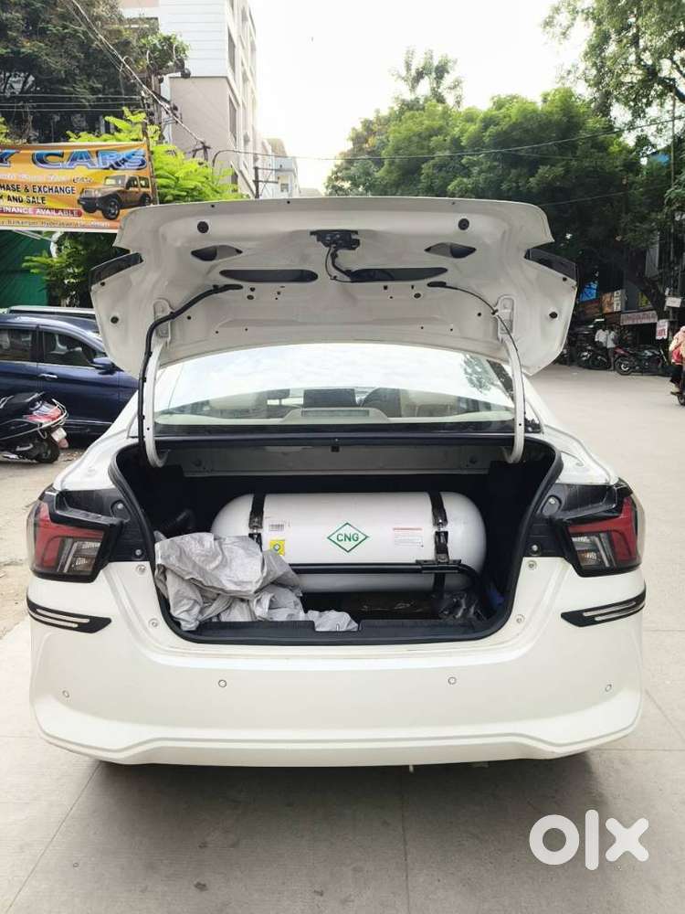 Maruti Suzuki Dzire 1.2 Vxi Cng, 2025, Cng & Hybrids