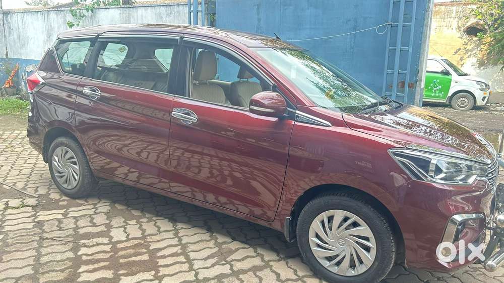 Maruti Suzuki Ertiga 2022-2023 Vxi Cng, 2022, Cng & Hybrids