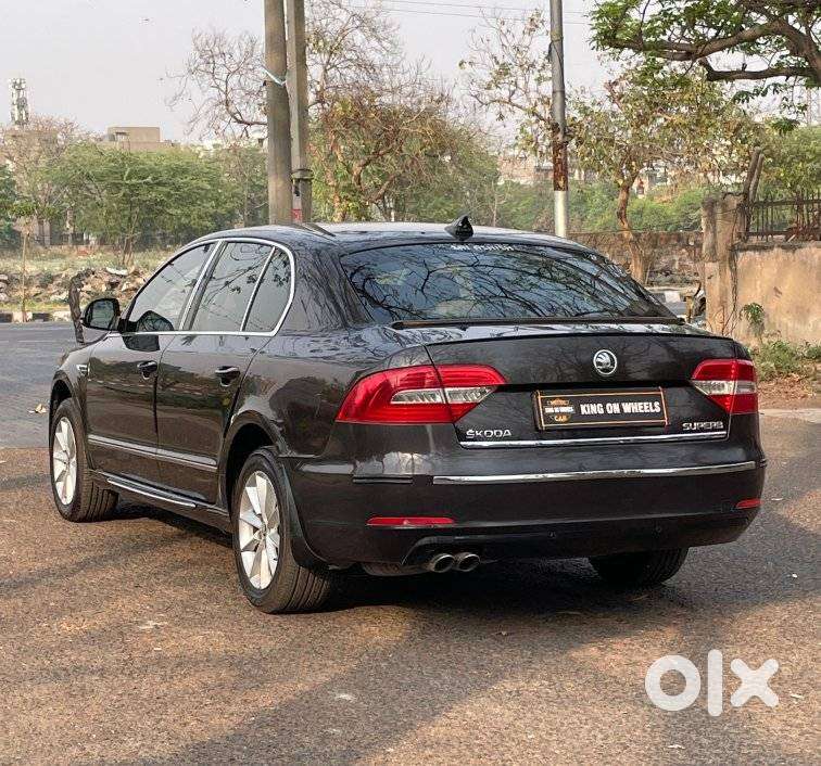 Skoda Superb Elegance 1.8 Tsi At, 2014, Petrol