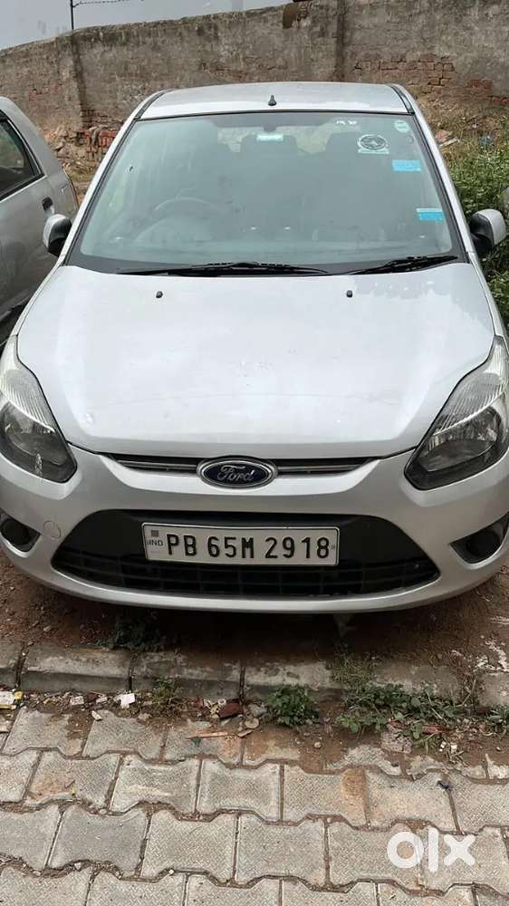 Ford Figo 2011 Petrol 69000 Km Driven