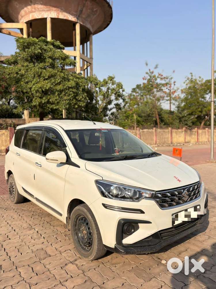Maruti Suzuki Ertiga 1.5 Vxi, 2025, Petrol
